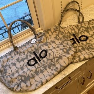 Alo bags